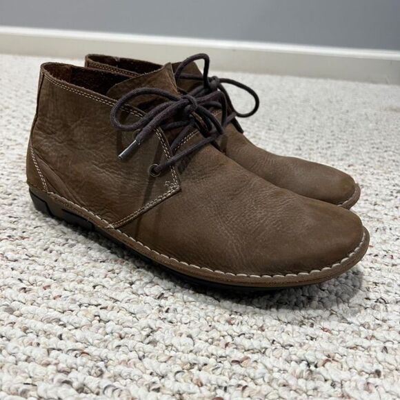 EUC Hush Puppies Brown Leather Chukka Lace-up Boots Size Men's 11 - Picture 1 of 9